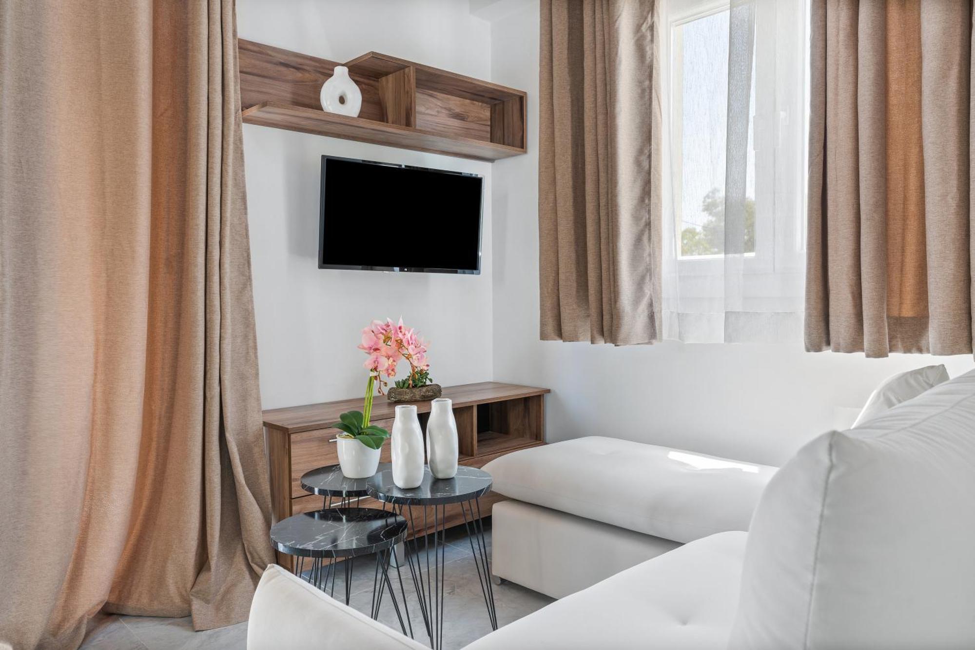 Miralis Apartments Нікіана Екстер'єр фото