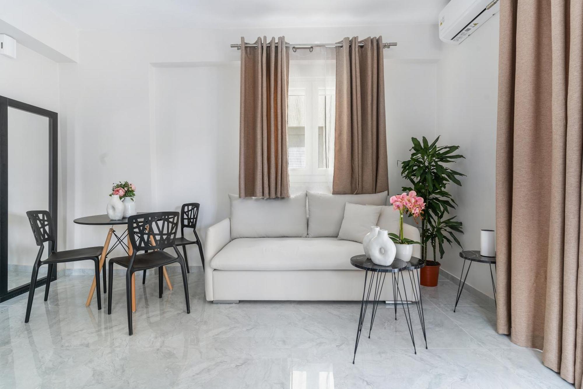 Miralis Apartments Нікіана Екстер'єр фото